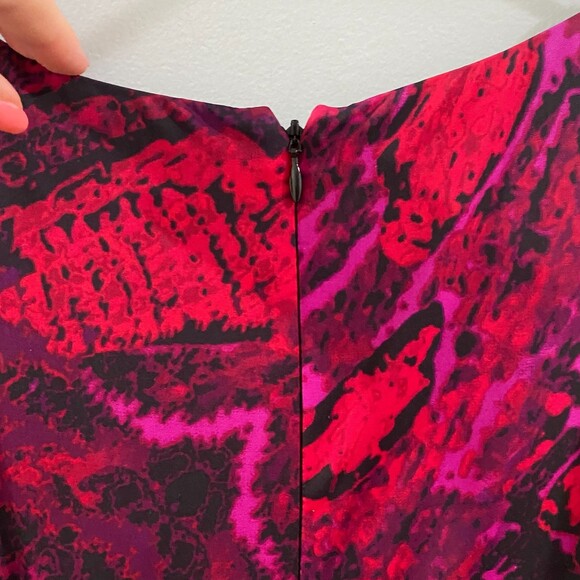 Cache Cowl Neck High Zipper Slit Snake Print Maxi - Red/Purple S - Picture 4 of 7